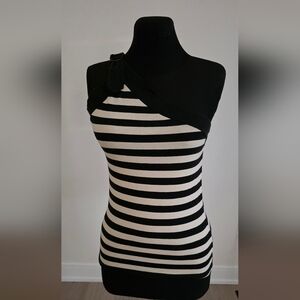 Western Trading Chic Striped One-Shoulder Top S